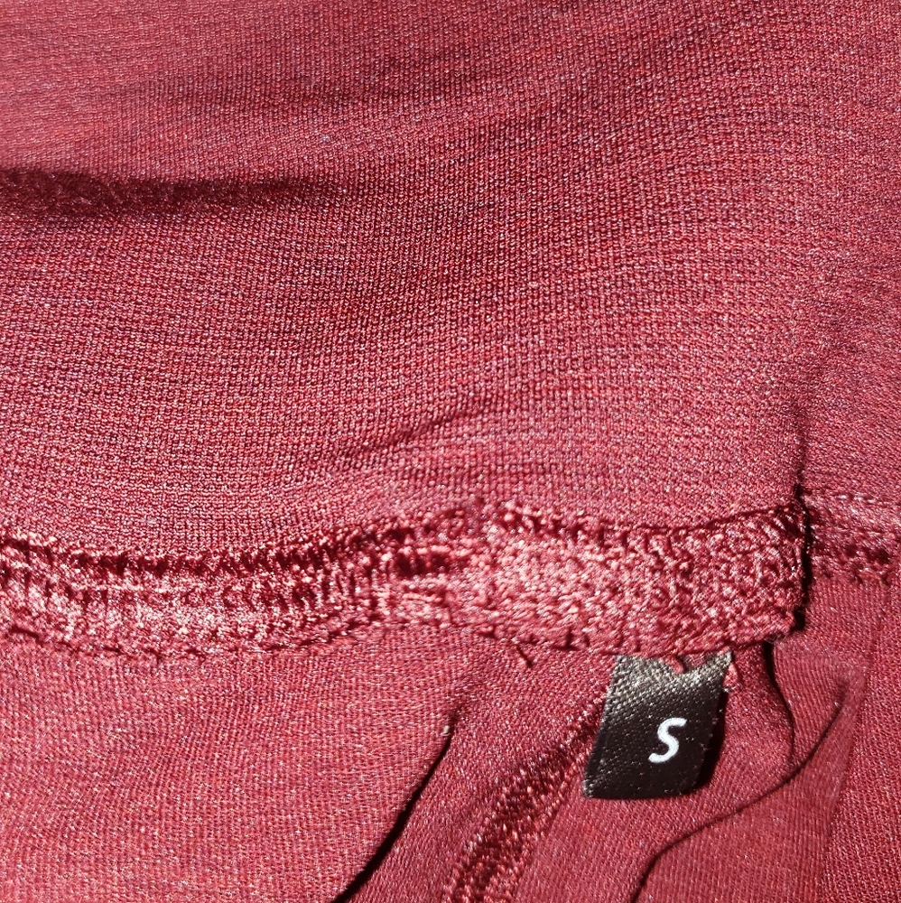 2018 Garnet red revivals - Picture 3 of 8